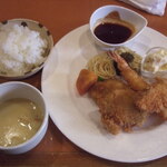 キッチン　トーマ・トーマ - ミックスフライ