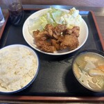 中華料理・喫茶 ちくりん - 鳥唐揚げ定食