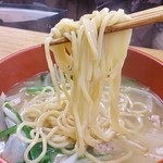 三陽 - チンメン（麺アップ）