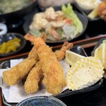 海鮮お食事処 銀蔵 - 海老フライ
