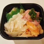 なにわ丼丸 - ドリンク写真: