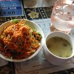 クリスパマハル - サラダとスープ