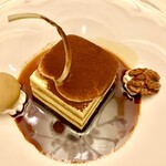 イル・テアトロ - 