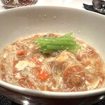 TOMONO - 【 フカヒレのステーキ 】香箱蟹のあんかけ