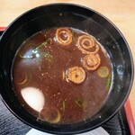 すし芳 - 赤出汁