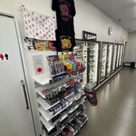 セブンイレブン - 内観写真:ねぷたグッズ販売コーナー