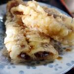 ヨコクラうどん - ゲソ天にも黒胡椒としょう油