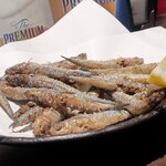 炭火焼 みや澤 - トンゴロイワシの唐揚げ