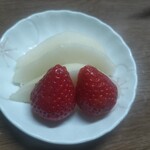 味の蔵どんつく - イチゴとラ・フランス