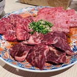 大衆焼肉 ウシ二ナル - 