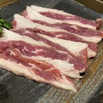 炭火焼肉・中華そば 天膳 - カルビ