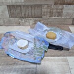 ドゥルセ・ミーナ - ポルボロンとマンテカード。ポルボが粉でマンテカは動物性の油脂を意味するそうです