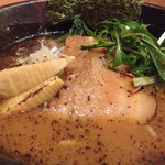 縁 - 縁（えにし）拉麺