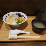 NIBOSHI MANIA - あん肝のまぜそば着丼