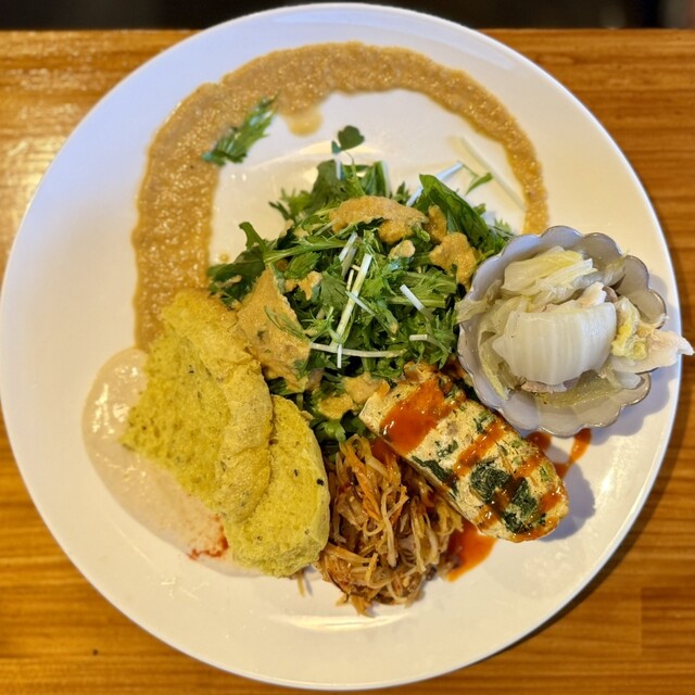 Vegeholic/ベジホリ/mukii VegeHolic - Tokyo Restaurant - HappyCow