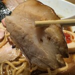 拉麺 生姜と肉 - いろいろ部位チャーシュー