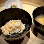 温石 - まだ獲れるんですね。鱧をそぼろにして、シャッキリした食感と蓮根といただきます。
      んまー(^^)