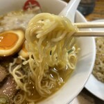中華そば まるき - 大勝と一緒？の麺
