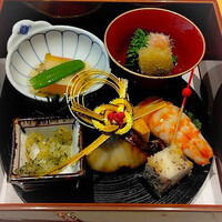 個室会席 北大路 京橋茶寮 東京駅店 - 