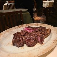 37 Steakhouse & Bar - 