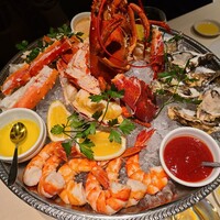 37 Steakhouse & Bar - 