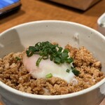 手羽トロ唐揚げと鶏焼き肉 愛之助 - 