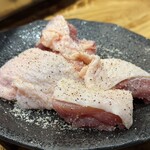 手羽トロ唐揚げと鶏焼き肉 愛之助 心斎橋店 - 
