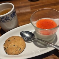 横浜中華街 重慶飯店 本館 - 