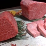 USHIGORO S. - 本日のお肉