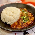 牛一嘴 蘭州牛肉拉麺屋 - 