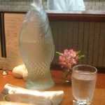 海鮮フランス料理 尾野 - お魚ウォーターボトル