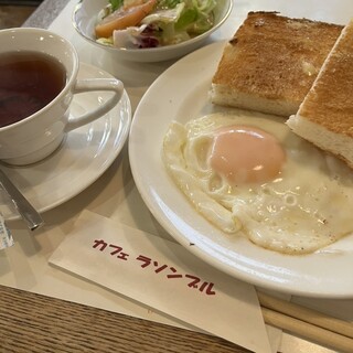 カフェ ラソンブル_0