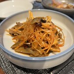 笑龍 - ネギと搾菜の和え物