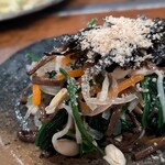 北京 - ごちゃまぜナムル　640円