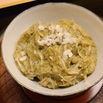 道人 - ⑥蒸し松葉蟹(正式名:楚蟹・雄)(兵庫県柴山産、1.3kg)胴身と松葉蟹味噌(蟹の肝臓)和えの蒸し寿司
      蒸し松葉蟹のしっとり水気を含んだ甘みと旨み、蟹味噌のコクと蟹エキスがじわじわと浸透してきます