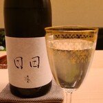 道人 - お酒⑥日日 亀の尾(京都)
      米品種:栃木県さくら産亀の尾100%、精米歩合:非公開