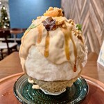 京かき氷 つみき - 栗ゴルゴンバタースコッチ(真横から)