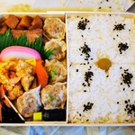 ギフトキヨスク - 料理写真:シウマイ弁当(中身)