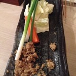 串揚げ×おばちゃん割烹 経堂 ただいま - 鶏味噌と野菜セット