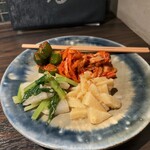 肉とワイン くだん - キムチ、ナムル