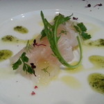 今回はヒラメのカルパッチョです。