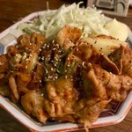もつ焼き煮込み 楓 - 