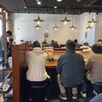 中華そば専門 田中そば店 - 店内