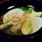 うさぎ屋 - 地蛤潮仕立て・霜降り平茸・貝割菜・嵐山紅葉銀杏