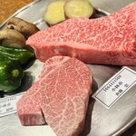 焼肉・鉄板焼ステーキ 橘通りミヤチクAPAS - お肉(^^)
