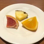 ハンバーグハウス ナガノ - フルーツバーから