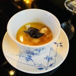 八王子うかい亭 - フラン　ハナビラダケとキクラゲのスープ