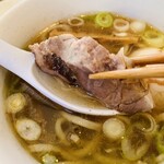 麺屋 翔 - チャーシュー分厚い