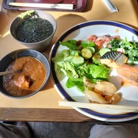 ブッフェアンドカフェ スロープサイドダイナー ザクロ - 