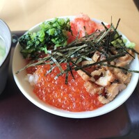 ブッフェアンドカフェ スロープサイドダイナー ザクロ - 